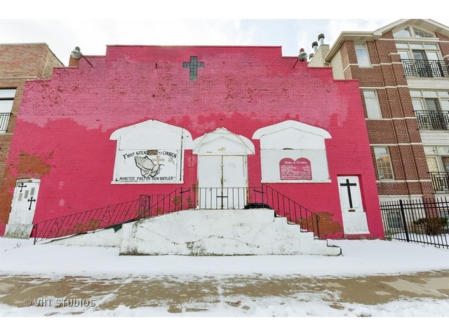 467 E Bowen Dr, Chicago, IL 60653 photo 1