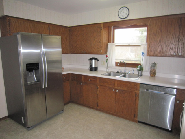 1734 20th Ave, Kenosha, WI 53140 photo 6
