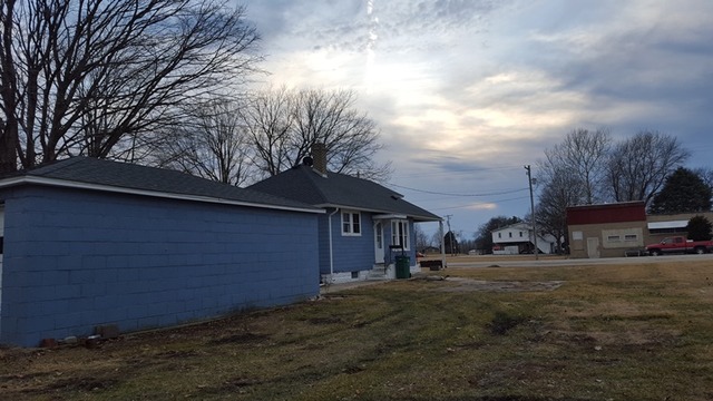 320 N Cedar St, Cedar Point, IL 61316 photo 17
