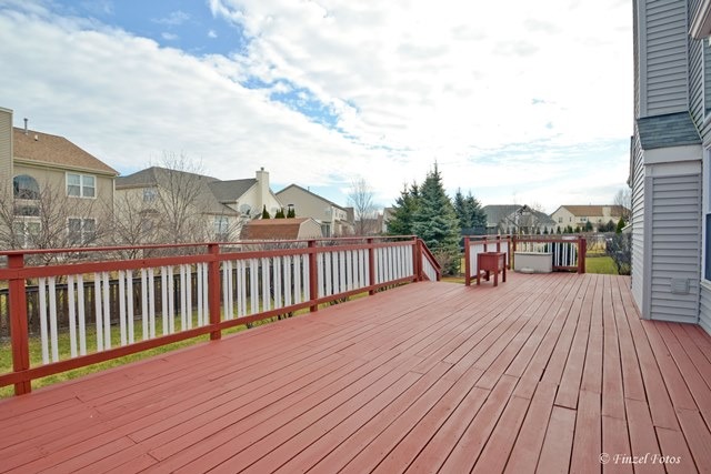 2303 Loop Rd, Algonquin, IL 60102 photo 25