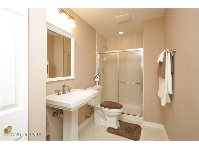 1020 Estancia Ln, Algonquin, IL 60102 photo 23