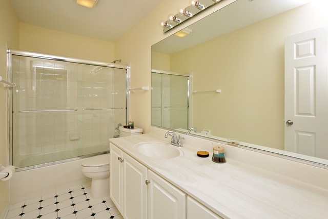 1434 Nutmeg Ct, Bartlett, IL 60103 photo 9