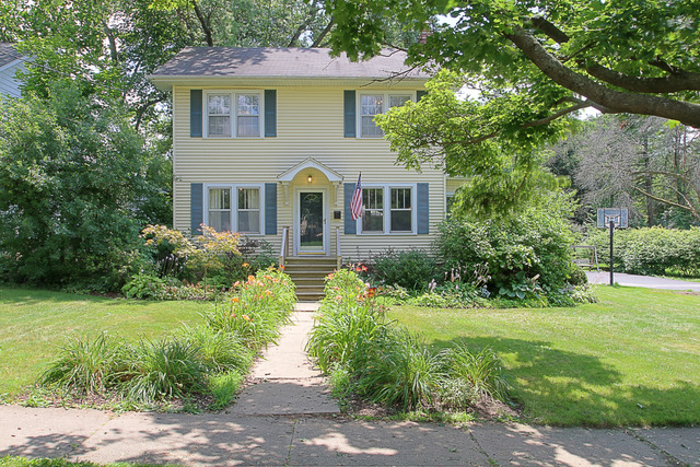 804 E Willow Ave, Wheaton, IL 60187 photo 1