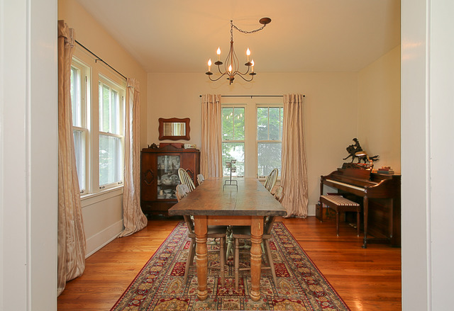 804 E Willow Ave, Wheaton, IL 60187 photo 13