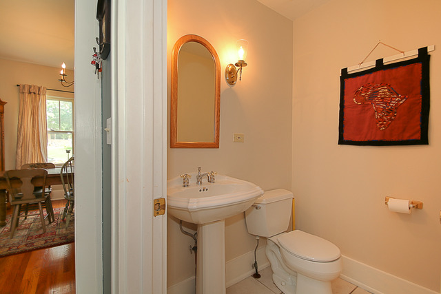 804 E Willow Ave, Wheaton, IL 60187 photo 12