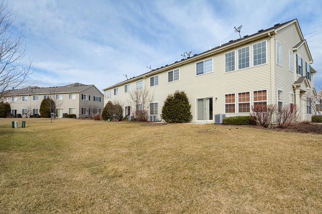 3844 Munson St, Plano, IL 60545 photo 16