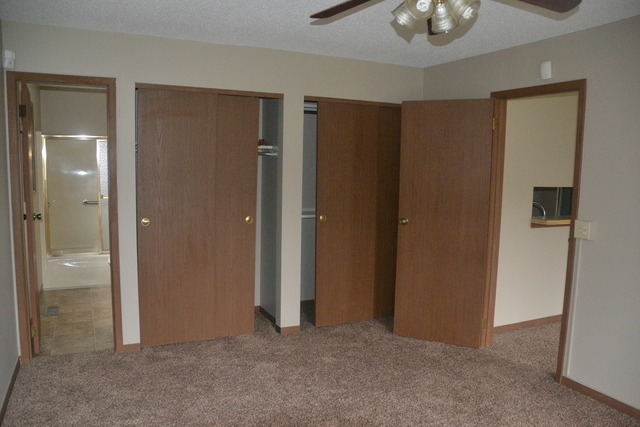 416 Apple St, Dixon, IL 61021 photo 12