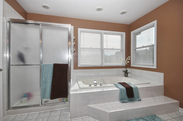 1214 Hunters Rdg, Hoffman Estates, IL 60192 photo 13