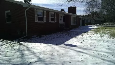 38 W421 Heatherfield Dr, Elgin, IL 60124 photo 22