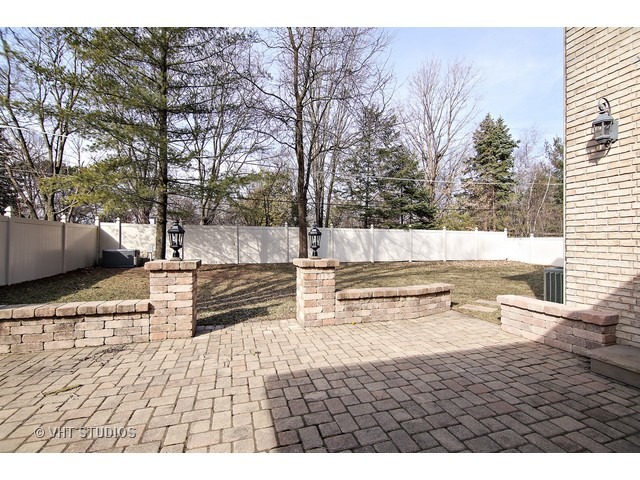 814 Wedel Ln, Glenview, IL 60025 photo 24