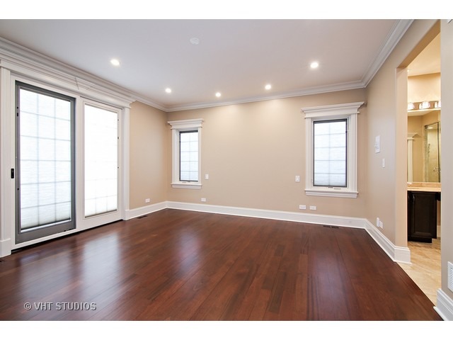 814 Wedel Ln, Glenview, IL 60025 photo 15