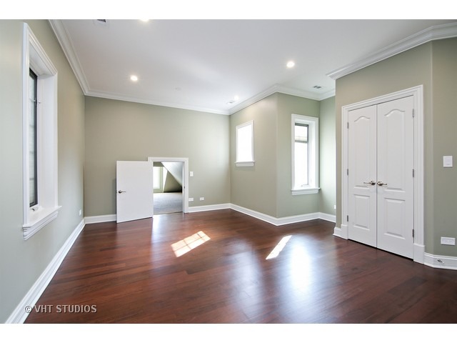 814 Wedel Ln, Glenview, IL 60025 photo 17
