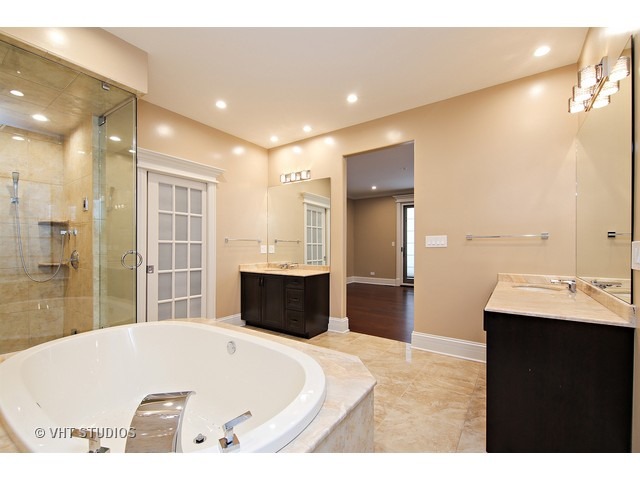 814 Wedel Ln, Glenview, IL 60025 photo 16