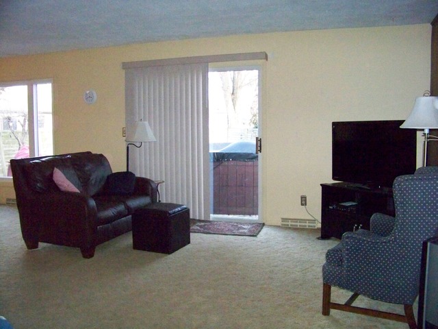 12308 Price Rd, Hebron, IL 60034 photo 11