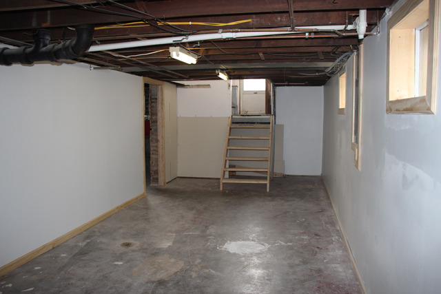 1124 Calhoun St, Peru, IL 61354 photo 12