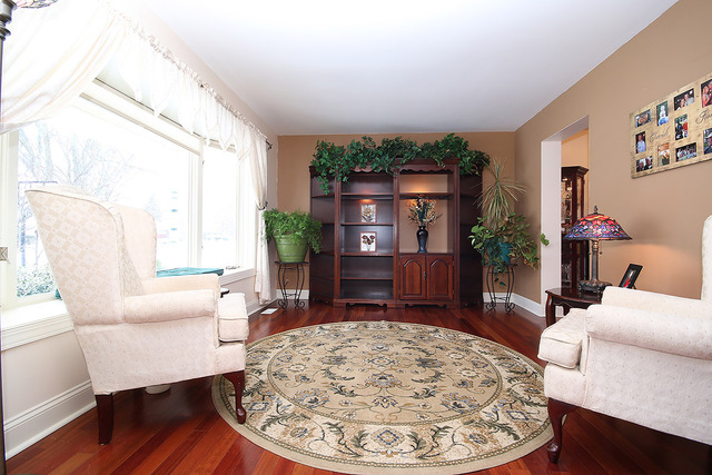 1115 E Lowden Ave, Wheaton, IL 60189 photo 4