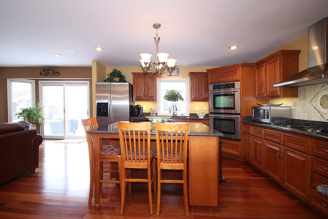 1115 E Lowden Ave, Wheaton, IL 60189 photo 8