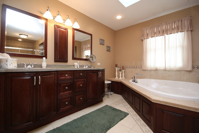 1115 E Lowden Ave, Wheaton, IL 60189 photo 18