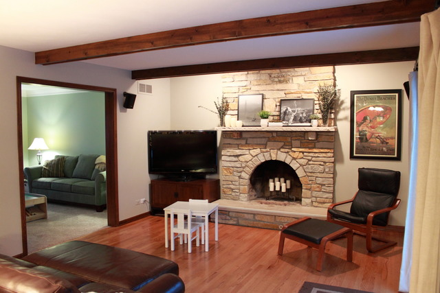 660 Longfellow Dr, Wheaton, IL 60189 photo 4