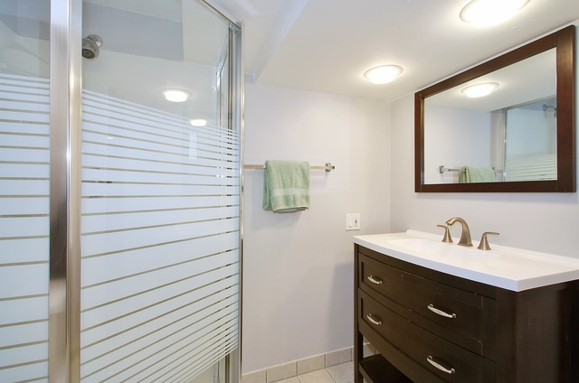 6722 W Devon Ave, Chicago, IL 60631 photo 9