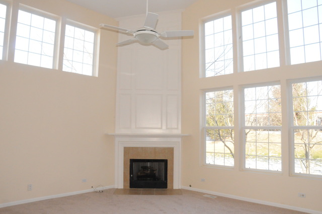 16 Parkside Ct, Algonquin, IL 60102 photo 3