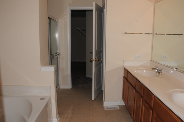 16 Parkside Ct, Algonquin, IL 60102 photo 14