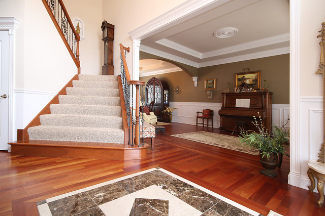 12831 Skyline Dr, Plainfield, IL 60585 photo 2