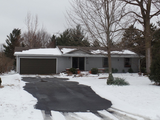 5955 Broad St, Roscoe, IL 61073 photo 1