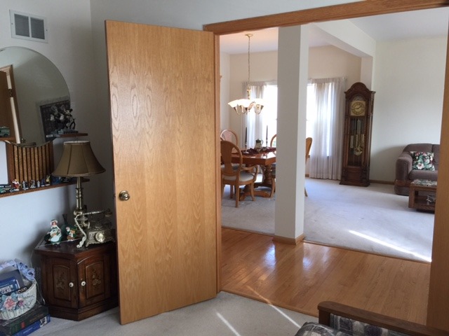 1894 Burton Dr, Bartlett, IL 60103 photo 3