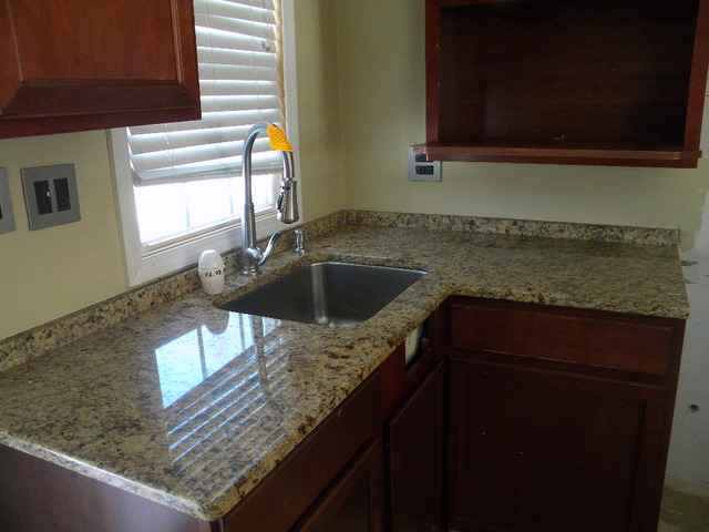 6 Durango Rd, Montgomery, IL 60538 photo 12