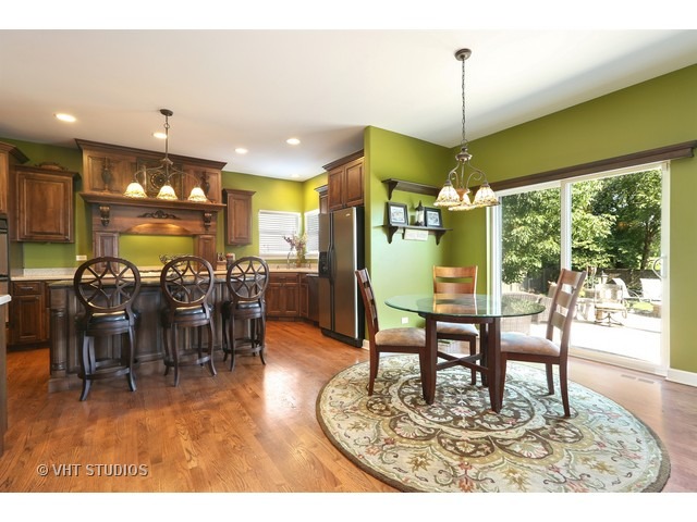 25932 Campbell Ln, Plainfield, IL 60585 photo 4