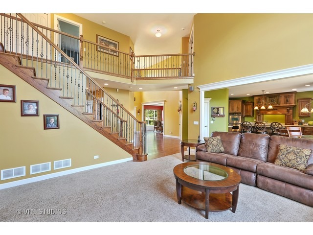 25932 Campbell Ln, Plainfield, IL 60585 photo 3