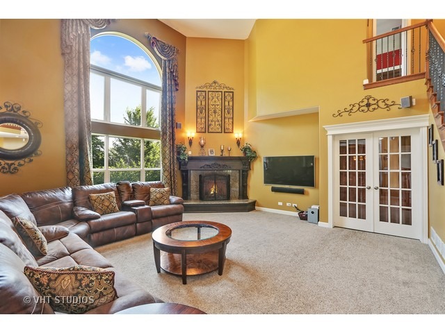 25932 Campbell Ln, Plainfield, IL 60585 photo 2