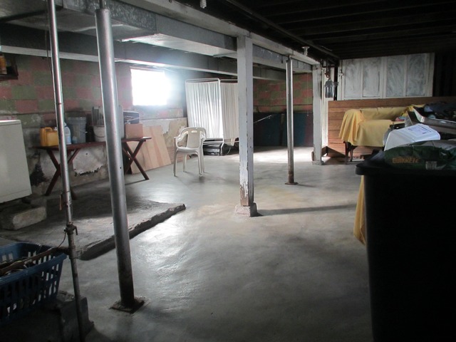 1115 E 90th St, Chicago, IL 60619 photo 17