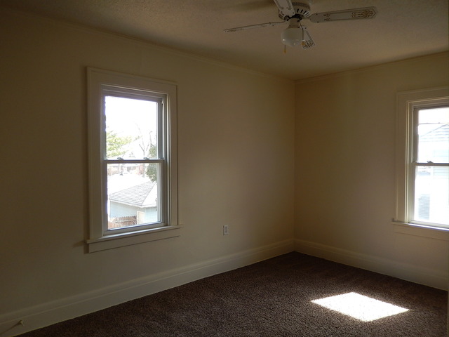 984 S Myrtle Ave, Kankakee, IL 60901 photo 13