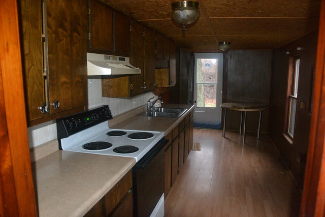 923 Jackson Ave, Dixon, IL 61021 photo 3
