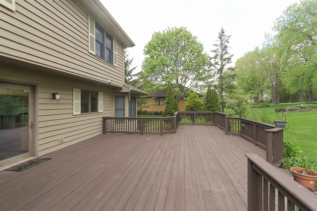 877 Kingston Ln, Bartlett, IL 60103 photo 23