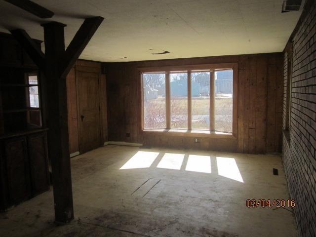 121 E Hardanger Gate, Lee, IL 60530 photo 5