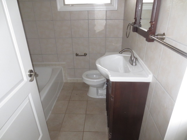 8305 45th St, Lyons, IL 60534 photo 4