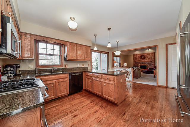 1976 Lisson Rd, Naperville, IL 60565 photo 6