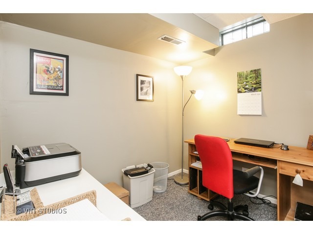 1382 Collins Dr, Cary, IL 60013 photo 17