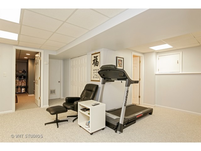 1382 Collins Dr, Cary, IL 60013 photo 16