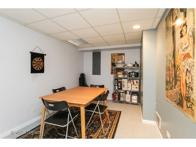1382 Collins Dr, Cary, IL 60013 photo 18