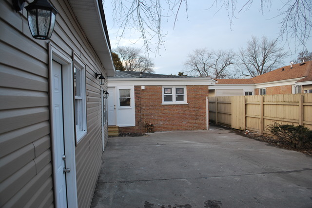 4659 W 84th Pl, Chicago, IL 60652 photo 15