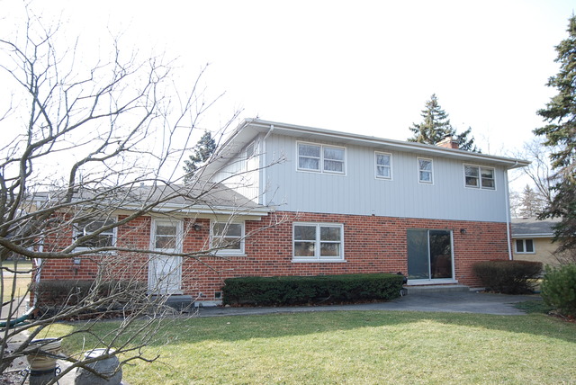 2110 Clover Rd, Northbrook, IL 60062 photo 13