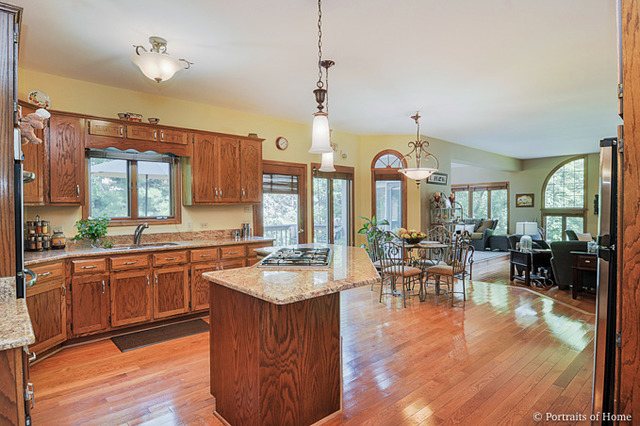 4260 White Eagle Dr, Naperville, IL 60564 photo 7