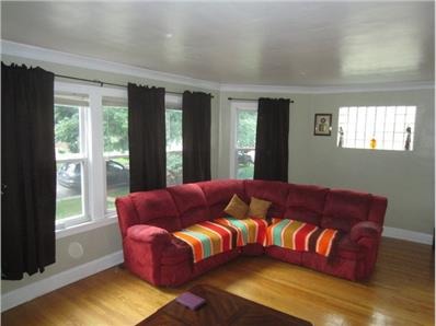 6419 S Kedvale Ave, Chicago, IL 60629 photo 3