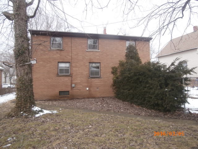 742 S Osborn Ave, Kankakee, IL 60901 photo 2