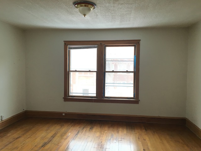 3065 E Cheltenham Pl, Chicago, IL 60649 photo 12