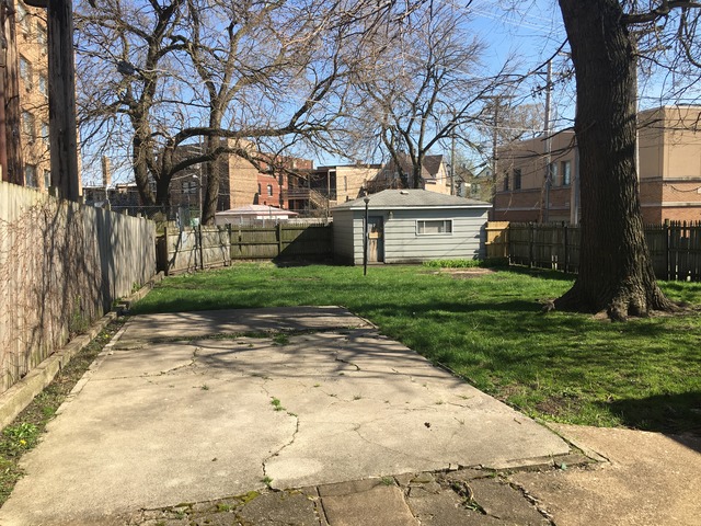 3065 E Cheltenham Pl, Chicago, IL 60649 photo 20